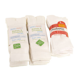 Trois paquets de chaussettes blanches pour diabétiques jusqu'au mollet